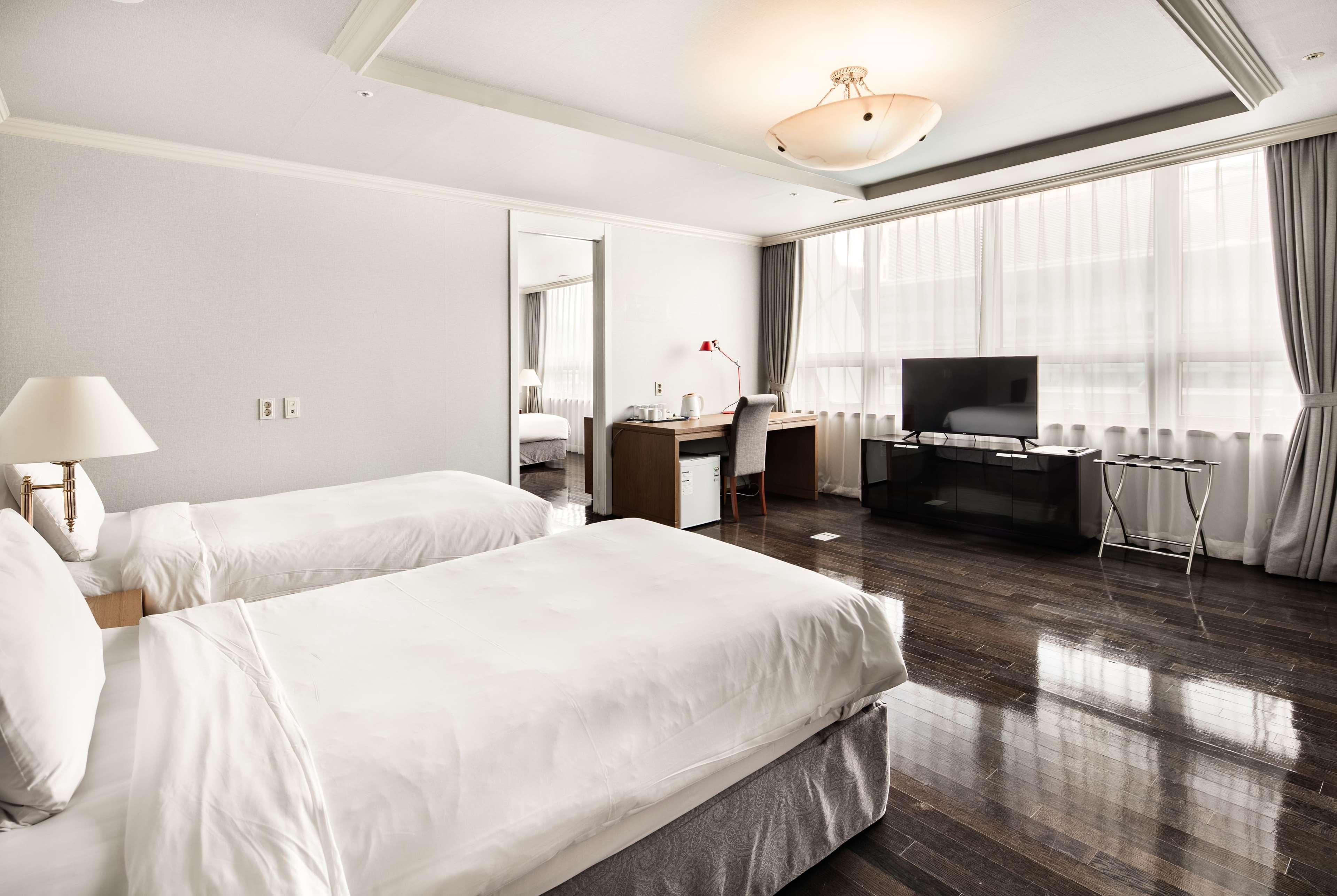 Ramada Hotel And Suites Seoul Namdaemun المظهر الخارجي الصورة