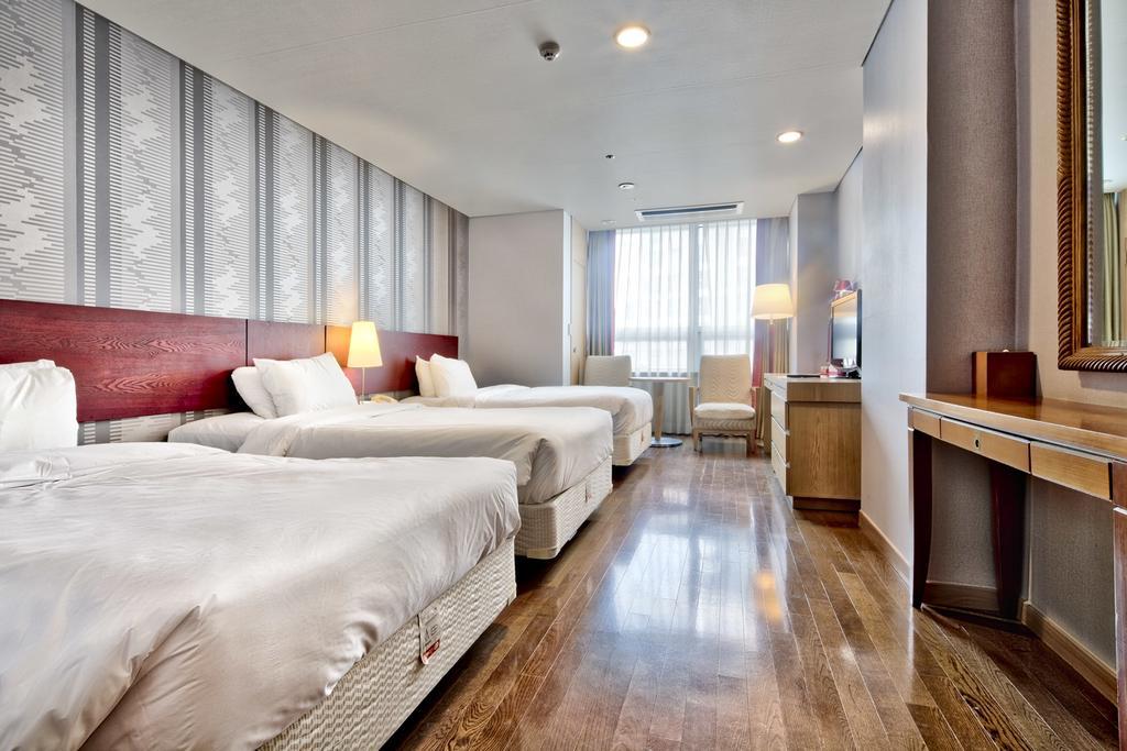 Ramada Hotel And Suites Seoul Namdaemun المظهر الخارجي الصورة